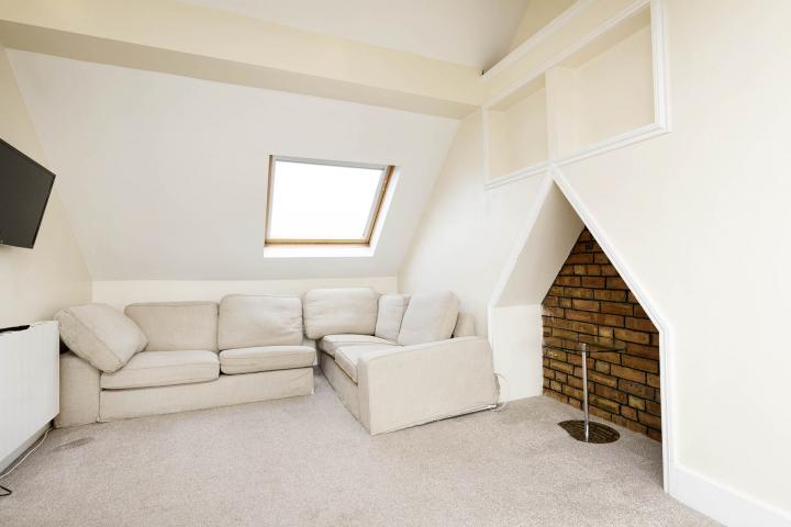 Including Council Tax, Water+ Wifi Hendon Way, Cricklewood